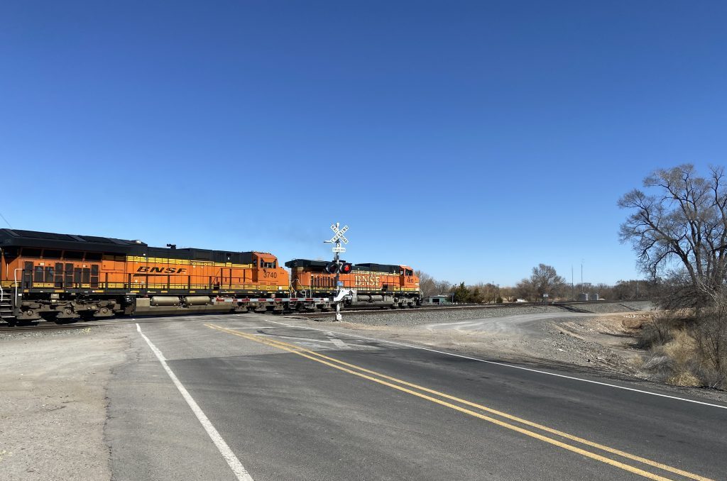 BNSF RR xing at NM 109
